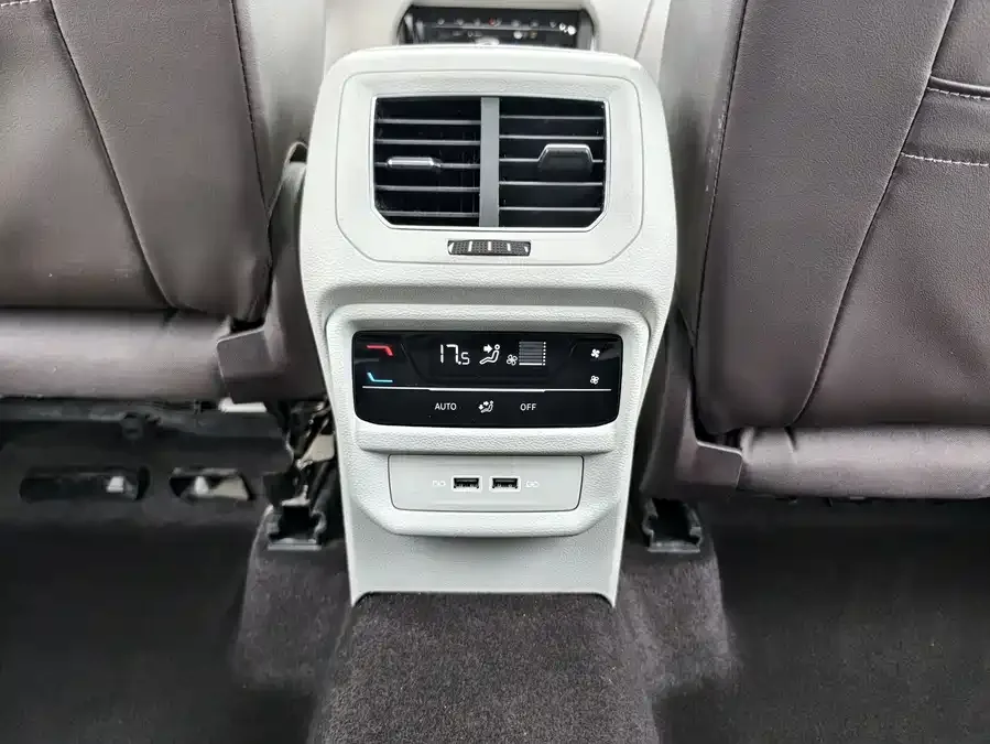 Volkswagen Tayron Tanyue 2023 280TSI 2WD Luxury Plus Advanced Edition 2023 — миниатюра 5