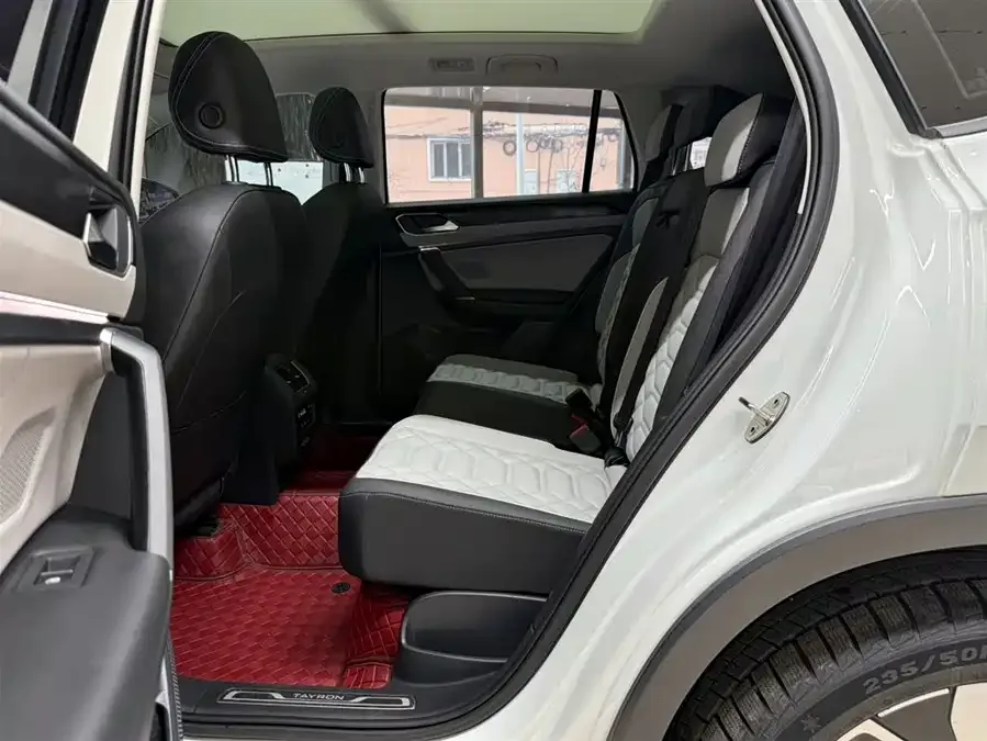 Volkswagen Tayron Tanyue 2023 280TSI 2WD Luxury Plus Advanced Edition 2023 — миниатюра 5