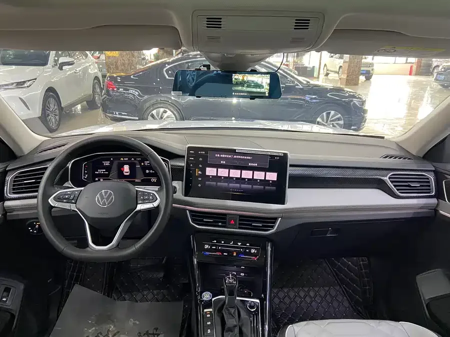 Volkswagen Tayron Tanyue 2023 280TSI 2WD Luxury Plus Advanced Edition 2022 — миниатюра 3