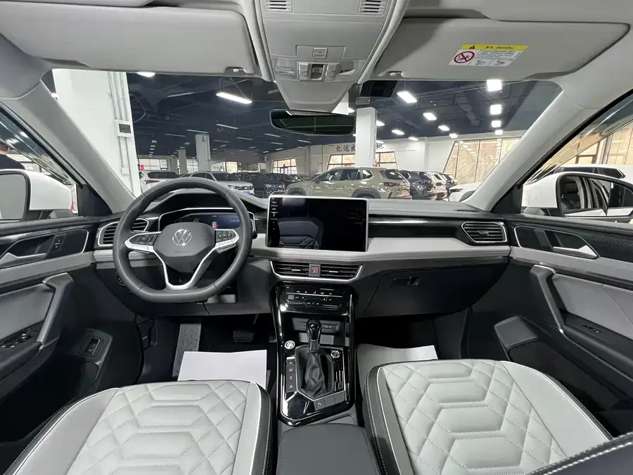 Volkswagen Tayron Tanyue 2023 280TSI 2WD Luxury Plus Advanced Edition 2022 — миниатюра 5
