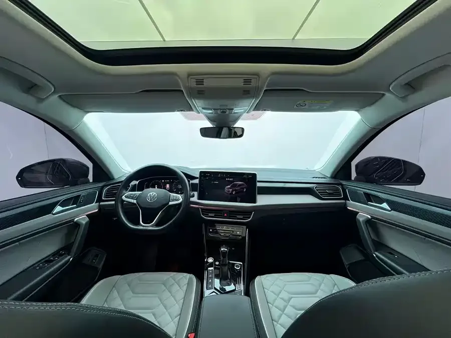 Volkswagen Tayron Tanyue 2023 280TSI 2WD Luxury Plus Advanced Edition 2023 — миниатюра 4