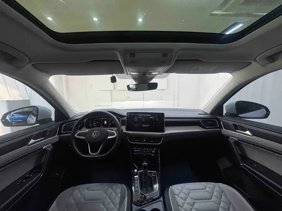 Volkswagen Tayron Tanyue 2023 280TSI 2WD Luxury Plus Advanced Edition 2022 — миниатюра 5