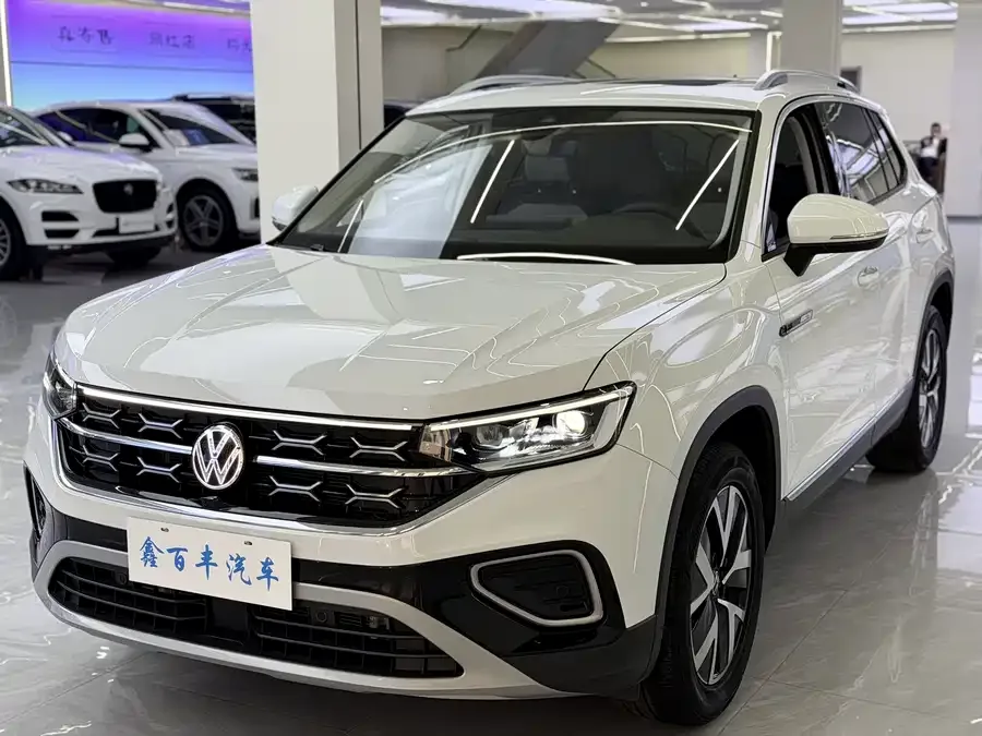 Volkswagen Tayron Tanyue 2023 280TSI 2WD Luxury Plus Advanced Edition 2022 — фото 1, купить с доставкой в Москву
