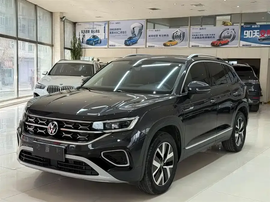Volkswagen Tayron Tanyue 2023 280TSI 2WD Luxury Plus Advanced Edition 2023 — фото 1, купить с доставкой в Москву