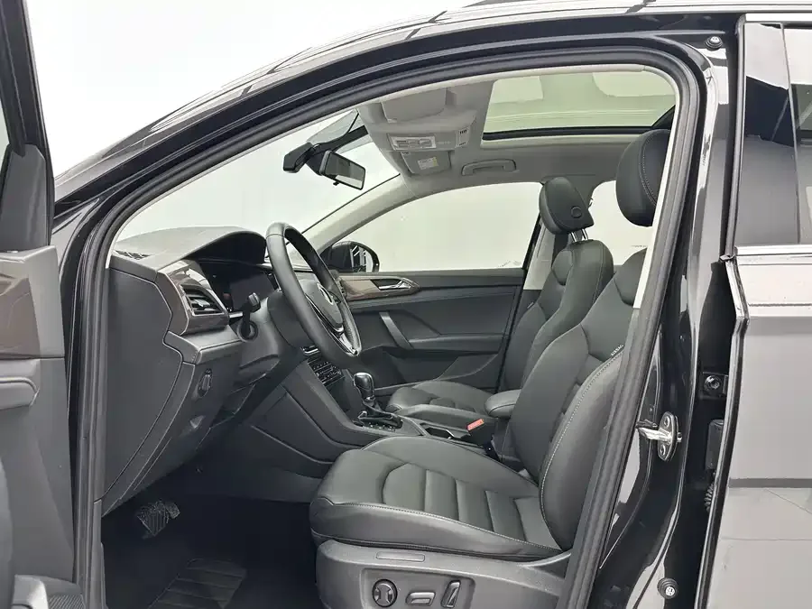 Volkswagen Tiguan (Tharu) Tuyue 2022 280TSI 2WD Luxury Edition 2023 — миниатюра 2