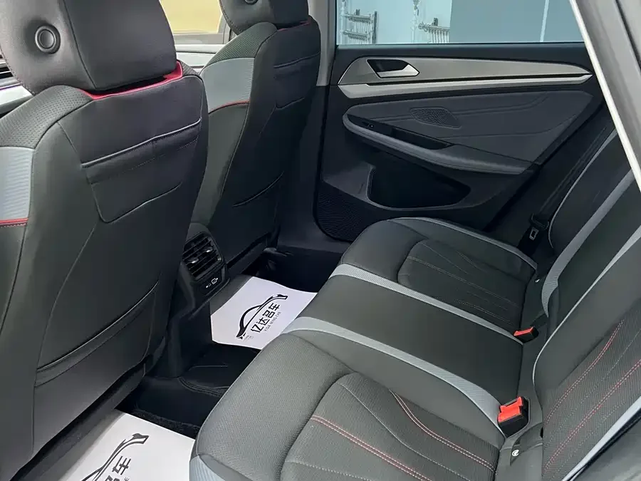 Volkswagen Lamando 2023 Lingdu Lingdu L 280TSI DSG Cool Edition 2022 — миниатюра 5
