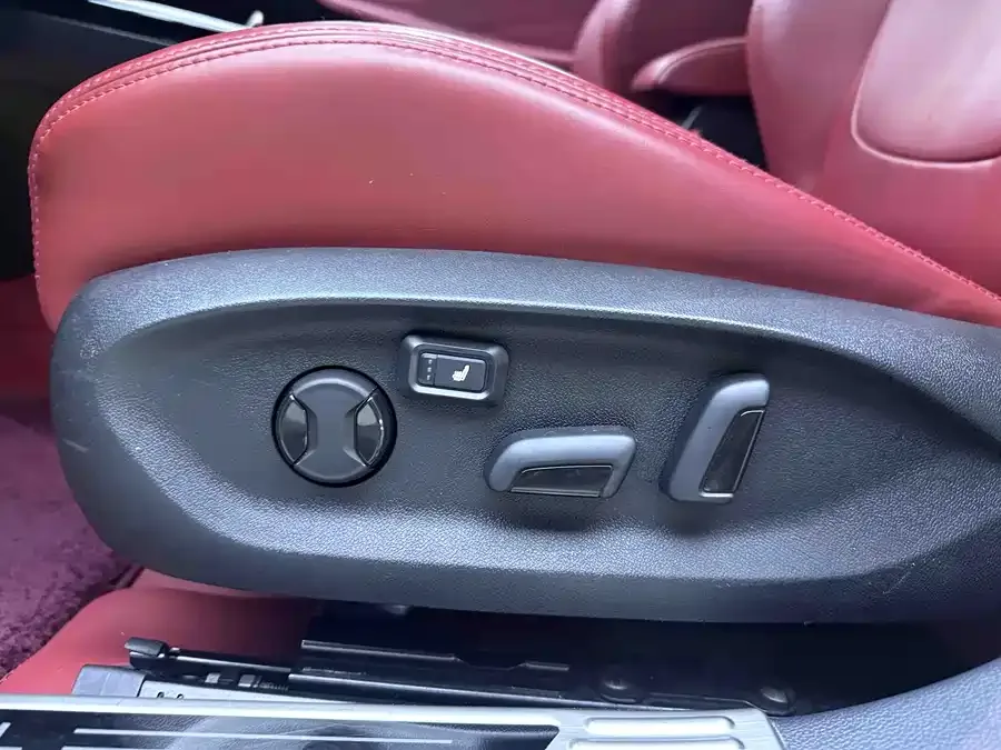 Volkswagen Lamando 2022 Lingdu Lingdu L 280TSI DSG Hot Edition 2023 — миниатюра 5