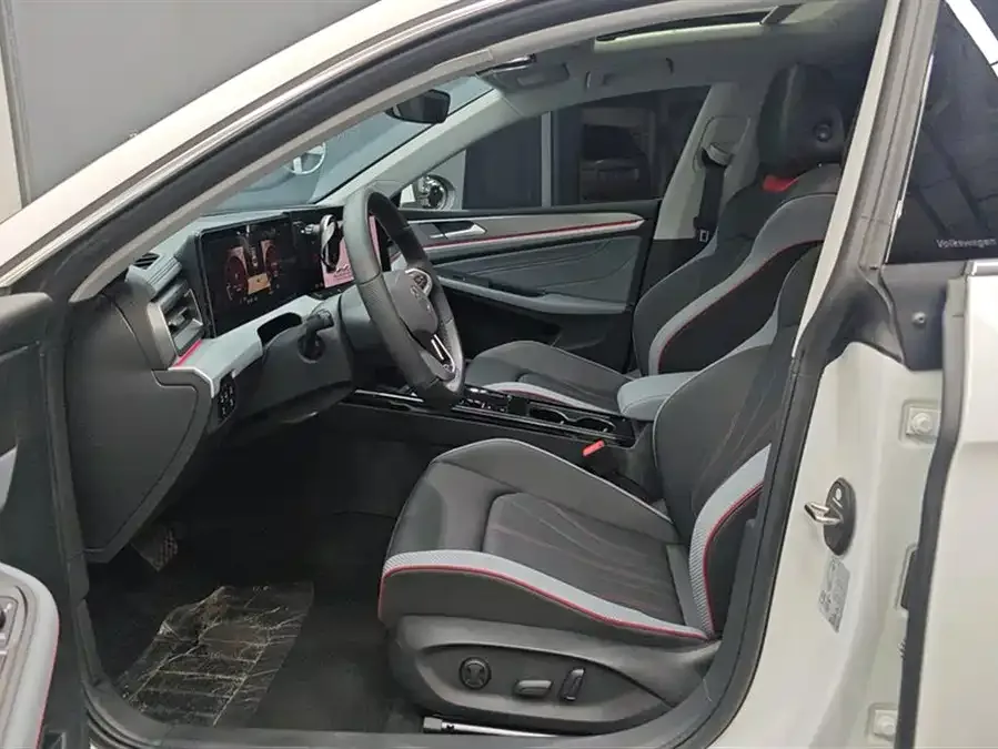 Volkswagen Lamando Lingdu 2025 Lingdu L 280TSI DSG Cool Edition 2025 — миниатюра 3