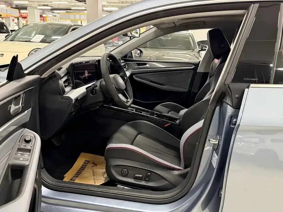 Volkswagen Lamando 2022 Lingdu Lingdu L 280TSI DSG Cool Edition 2023 — миниатюра 3