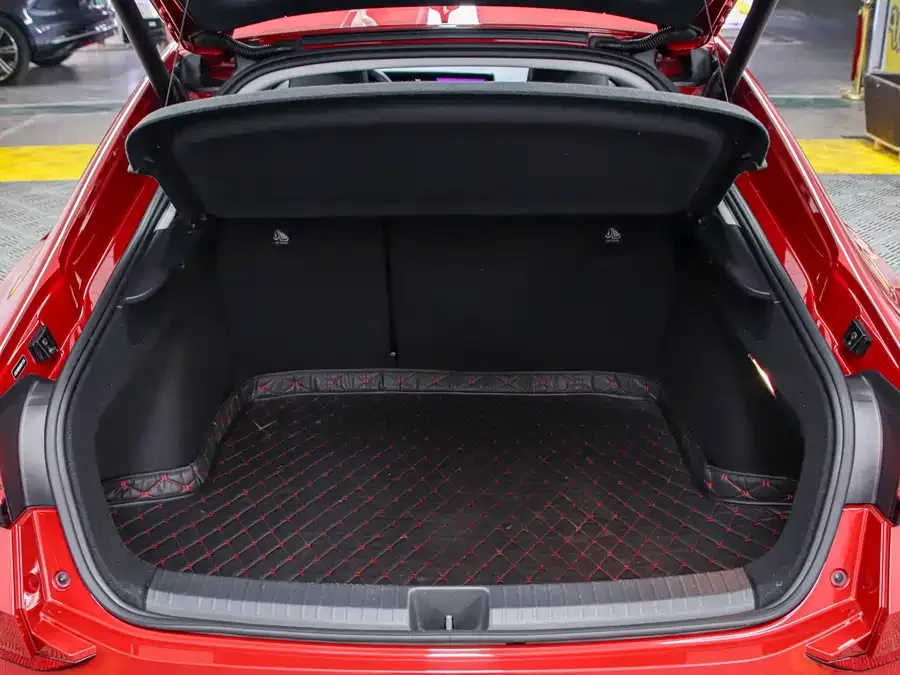 Volkswagen Lamando 2022 Lingdu Lingdu L 280TSI DSG Cool Edition 2022 — миниатюра 5