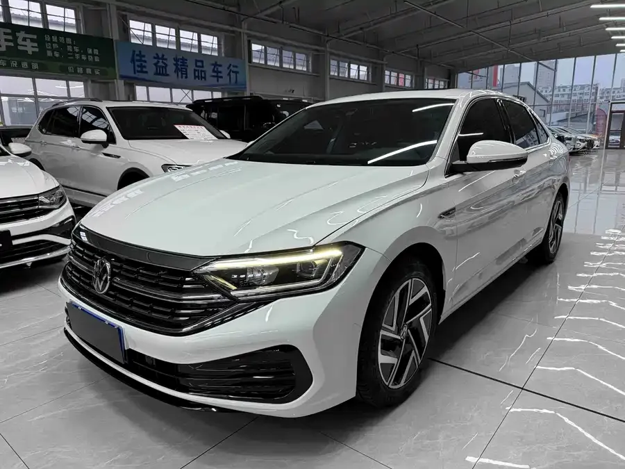 Volkswagen Sagitar 2023 Sagitar 280TSI DSG Beyond Plus Edition 2022 — фото 1, купить с доставкой в Москву
