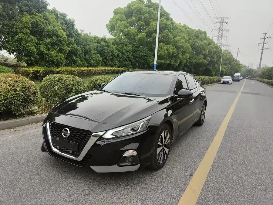 Nissan Altima Teana 2021 2.0L XL Comfort Edition 2023 — фото 1, купить с доставкой в Москву