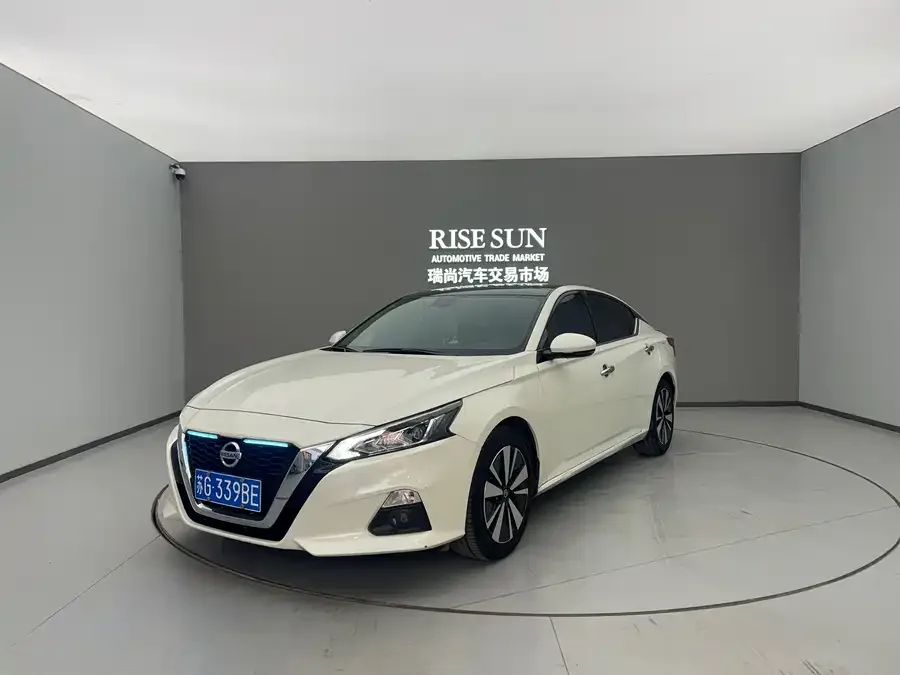 Nissan Altima 2022