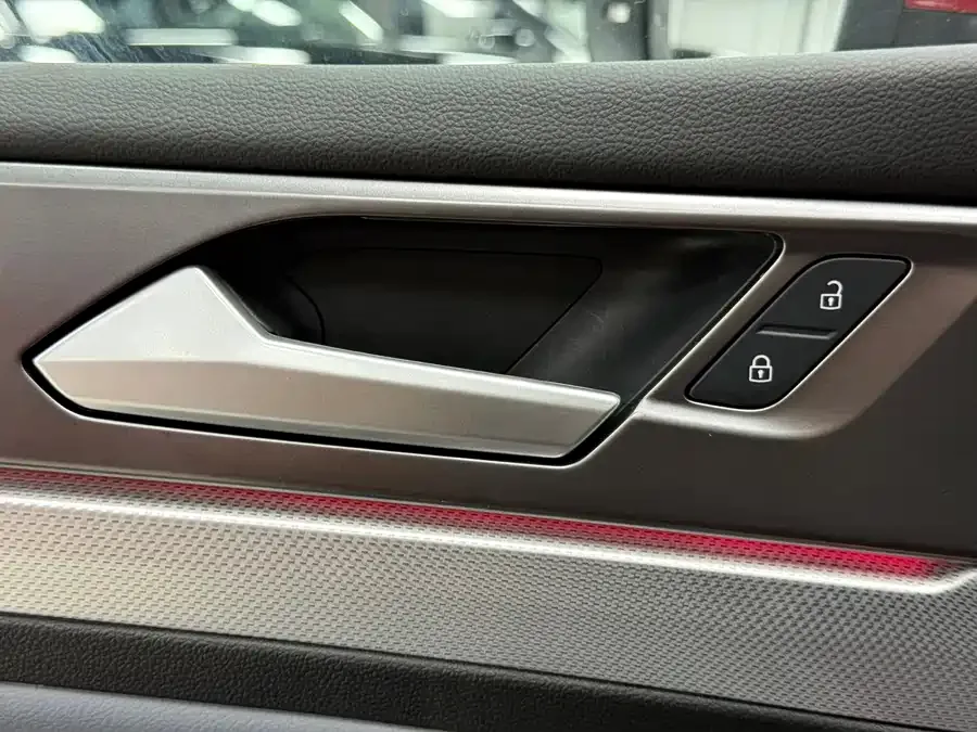 Volkswagen Lamando 2023 Lingdu Lingdu L 280TSI DSG Cool Edition 2023 — миниатюра 4