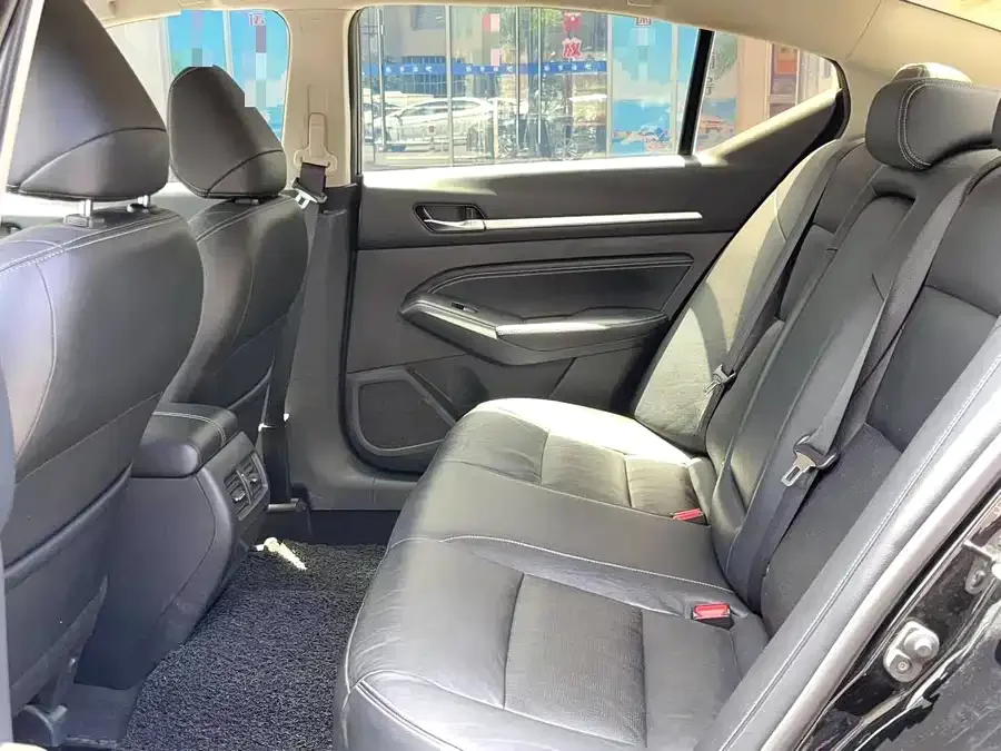 Nissan Altima Teana 2021 2.0L XE Fashion Edition 2022 — миниатюра 2