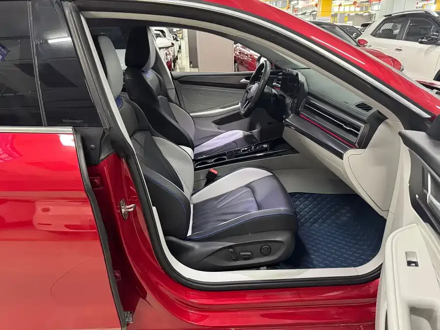 Volkswagen Lamando Lingdu 2022 Lingdu L 280TSI DSG Super Hot Flagship Edition 2022 — миниатюра 4