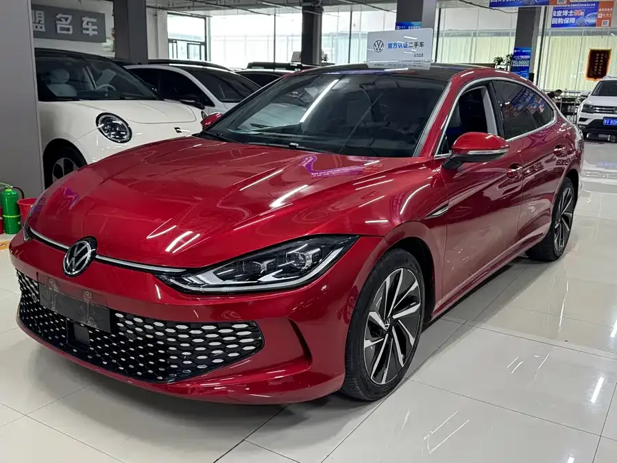 Volkswagen Lamando Lingdu 2022 Lingdu L 280TSI DSG Super Hot Flagship Edition 2022 — фото 1, купить с доставкой в Москву