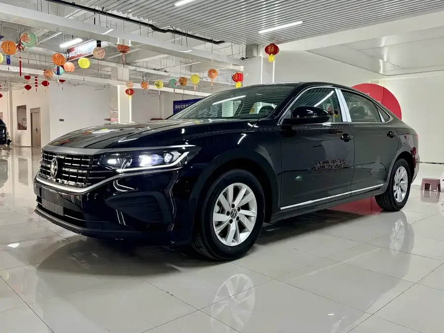 Volkswagen Passat Passat 2024 280TSI Business Edition 2026 — фото 1, купить с доставкой в Москву