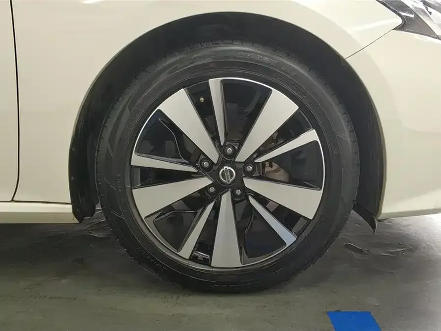 Nissan Altima Teana 2021 2.0L XL Comfort Edition 2022 — миниатюра 2