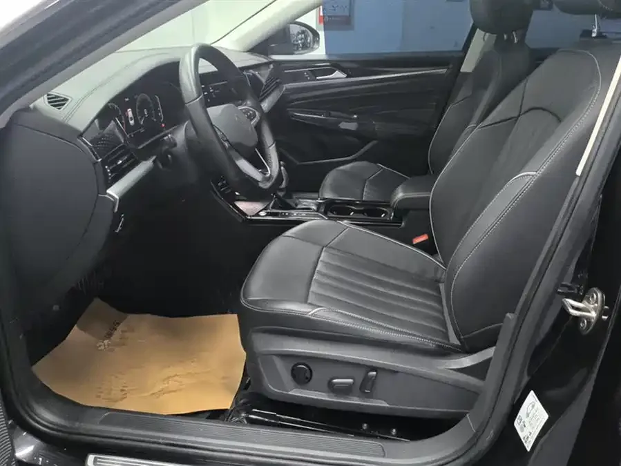 Volkswagen Passat Passat 2022 330TSI Star Elite Edition 2022 — миниатюра 3