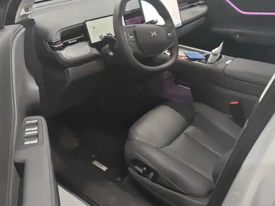 XPeng G6 Xiaopeng G6 2025 625 Long Range Max Flagship Edition 2025 — миниатюра 2