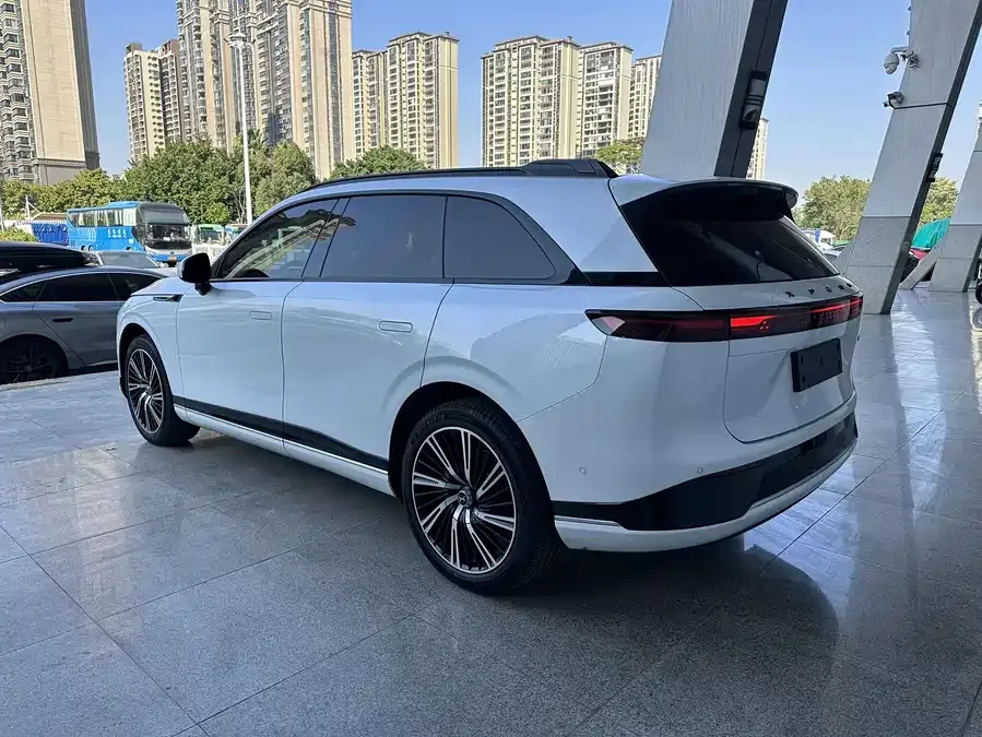 XPeng G9 Xpeng G9 2022 650 Performance Edition Max 2022 — миниатюра 2