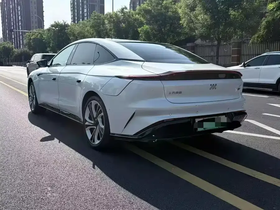 IM Motors L7 Zhiji L7 2022 Angel Wheel Edition 2022 — миниатюра 3