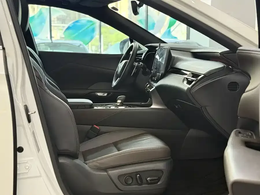 Lexus RX 2023 350h 4WD Pure Edition 2023 — миниатюра 3