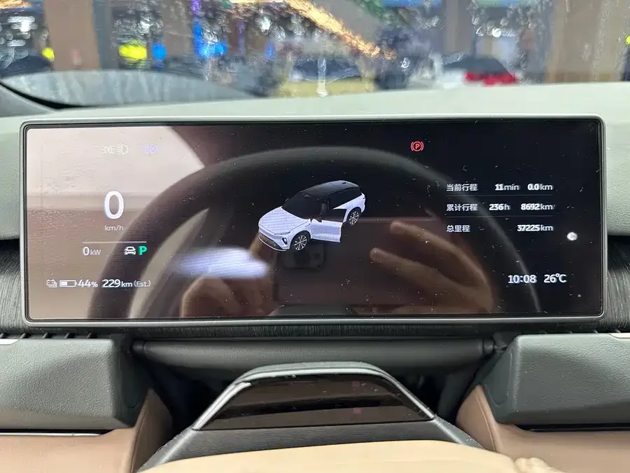 NIO ES8 NIO ES8 2024 100kWh Signature Edition 2024 — миниатюра 3