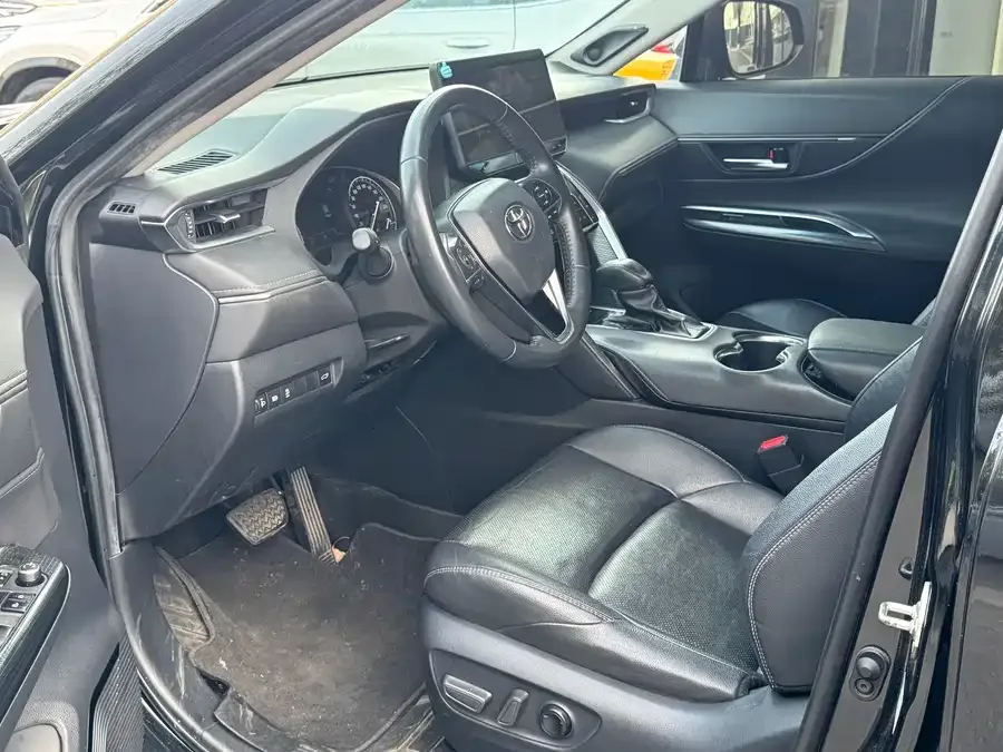 Toyota Venza Weisha 2023 2.0L CVT two-wheel drive premium version 2023 — миниатюра 3