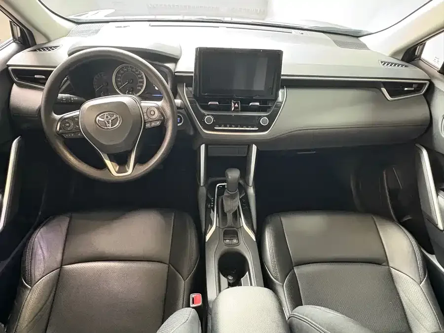Toyota Frontlander Fenglanda 2022 2.0L CVT Leading Edition 2022 — миниатюра 5