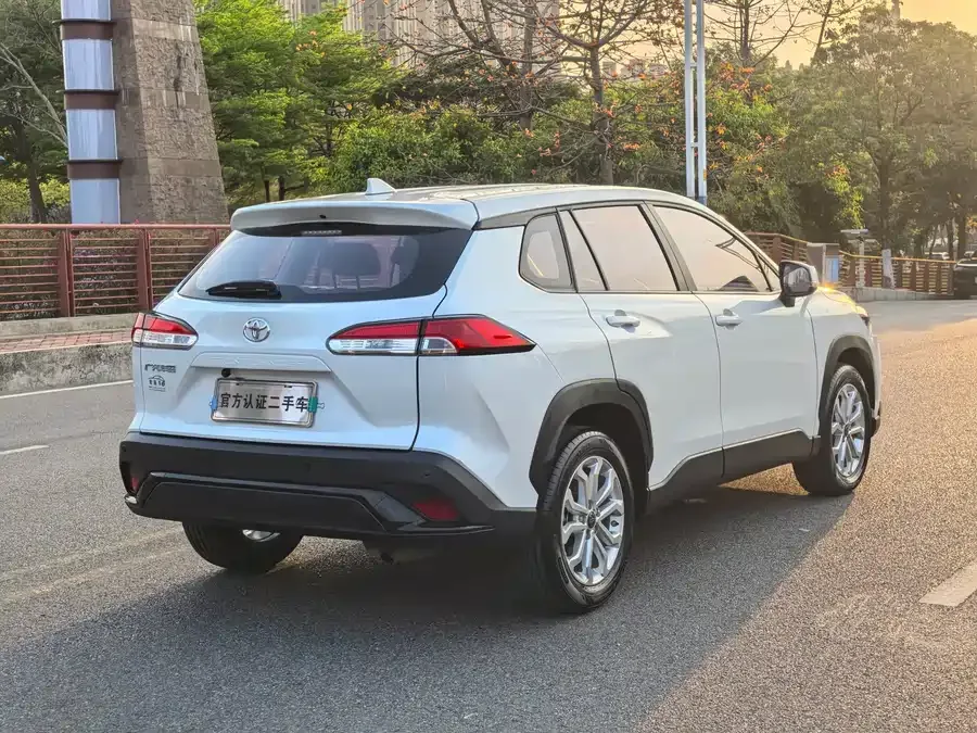 Toyota Frontlander Fenglanda 2024 2.0L CVT Elite Edition 2024 — миниатюра 5