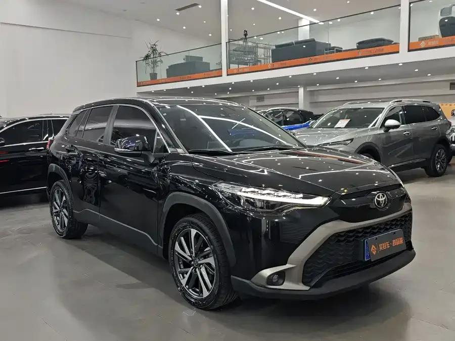 Toyota Frontlander Fenglanda 2022 2.0L CVT Luxury PLUS Edition 2023 — миниатюра 2