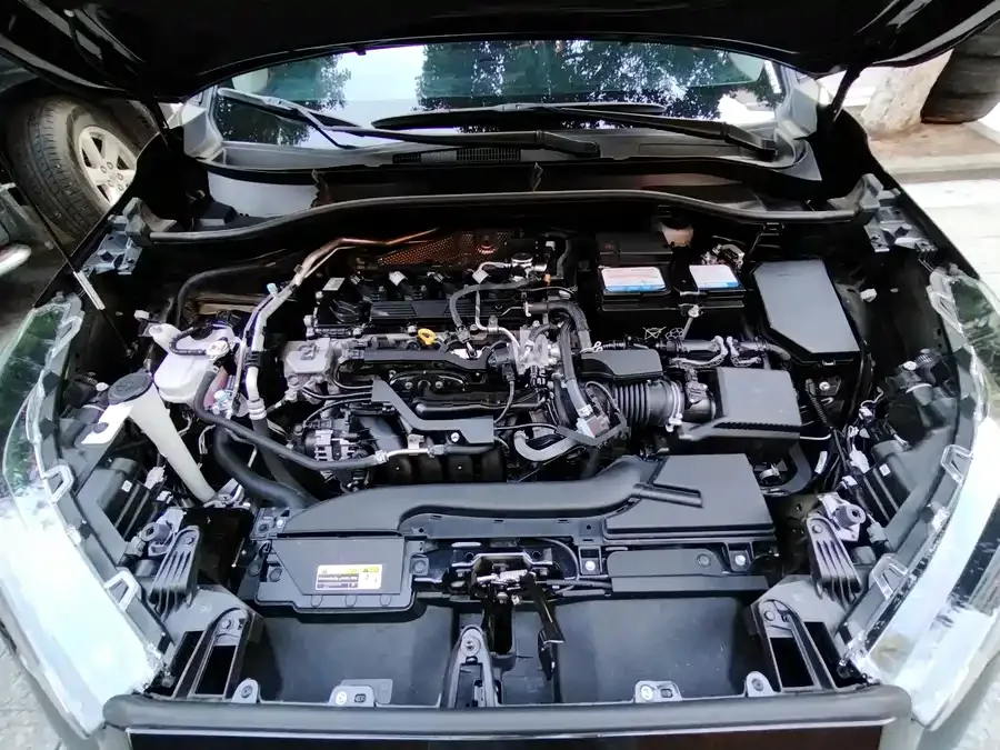 Toyota Frontlander Fenglanda 2024 2.0L CVT Leading Edition 2024 — миниатюра 4