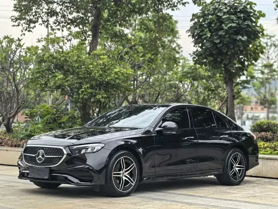 Mercedes-Benz E-Class 2025