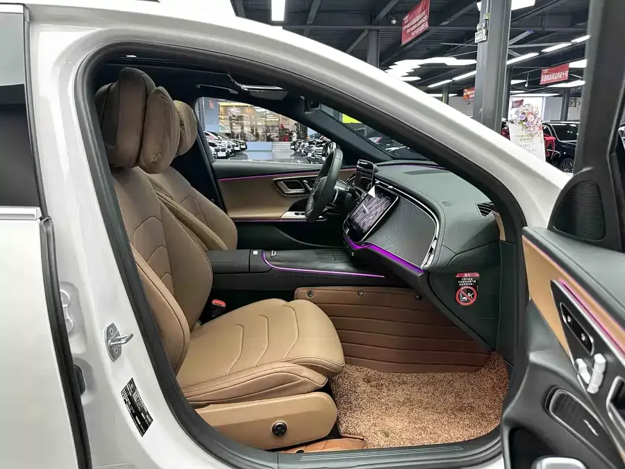 Mercedes-Benz E-Class Mercedes-Benz E-Class 2024 E 300 L Fashion Sports 2024 — миниатюра 3
