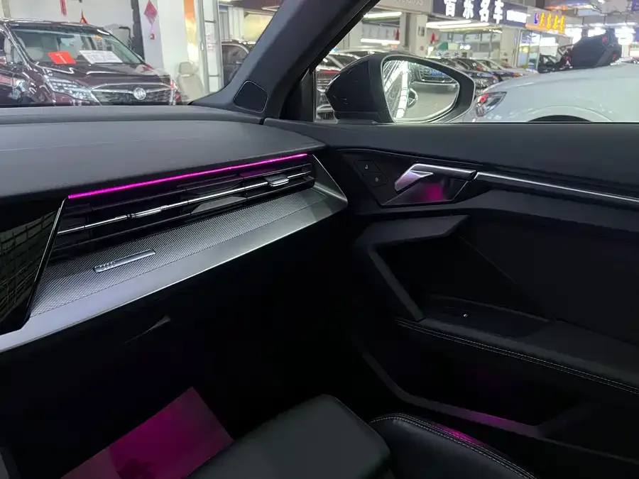 Audi A3 2022 A3L Limousine 35 TFSI Fashion Sports 2022 — миниатюра 5