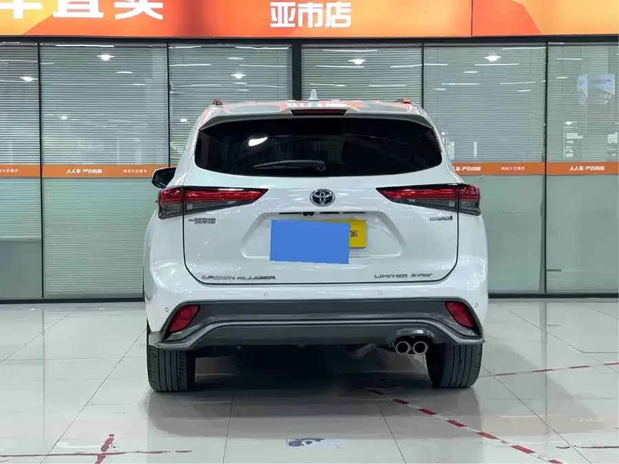 Toyota Crown Land Crown Land Release 2022 2.5L HEV 4WD Flagship Edition 2022 — миниатюра 2