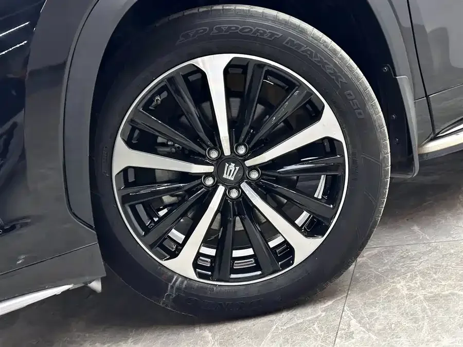 Toyota Crown Land Crown Land 2021 2.5L HEV 4WD Premium Edition 2022 — миниатюра 5