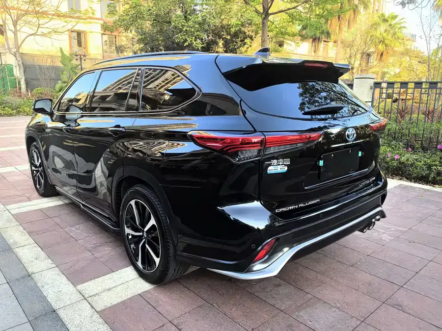 Toyota Crown Land Crown Lufang 2021 2.5L HEV four-wheel drive flagship version 2022 — миниатюра 2