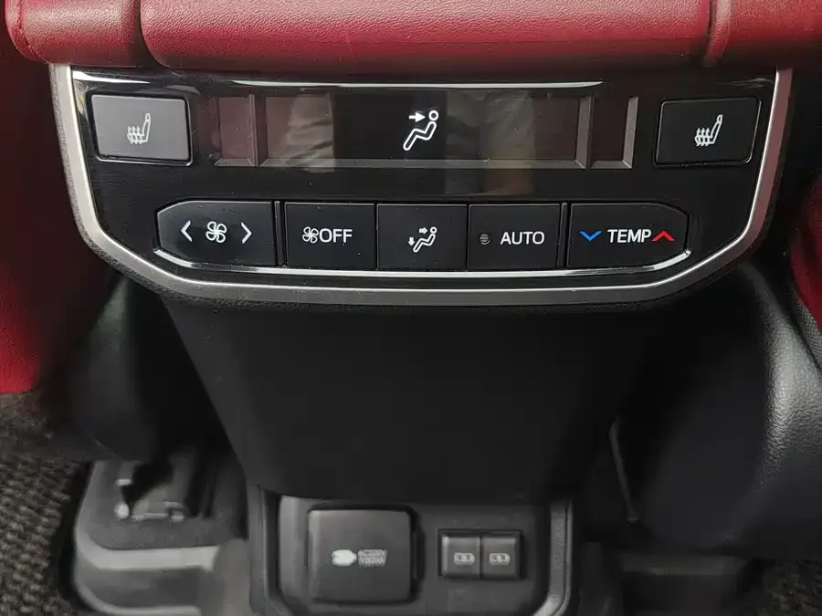 Toyota Crown Land Crown Lufang 2021 2.5L HEV four-wheel drive flagship version 2022 — миниатюра 4