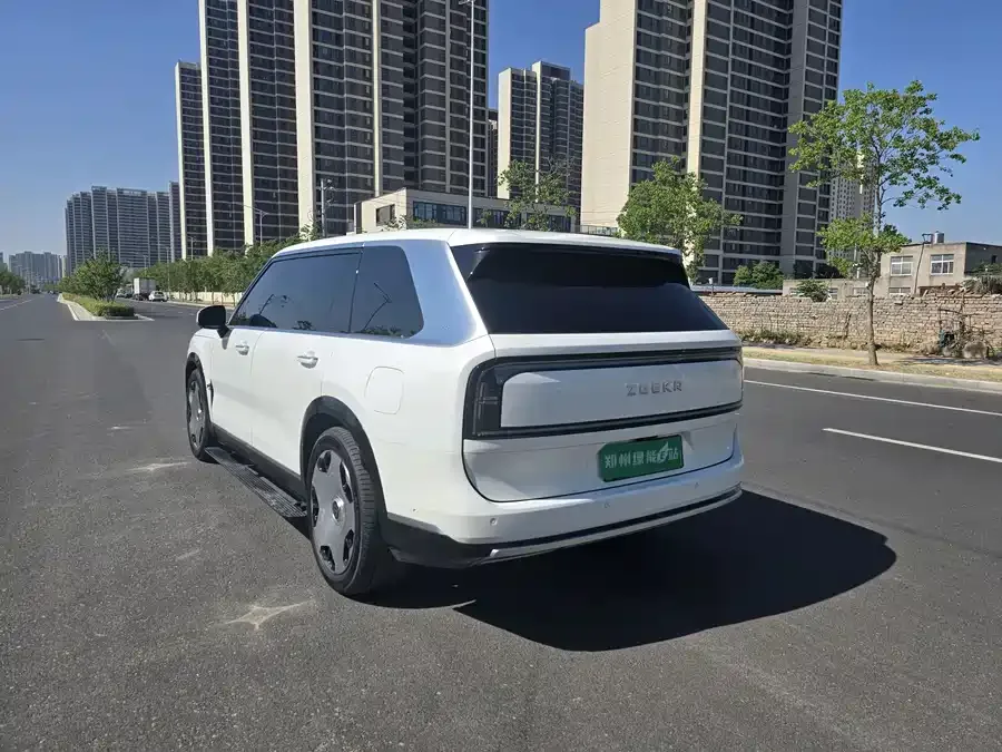 Zeekr 9X Zeekr 9X 2025 Ultra version 70kWh 2025 — миниатюра 3