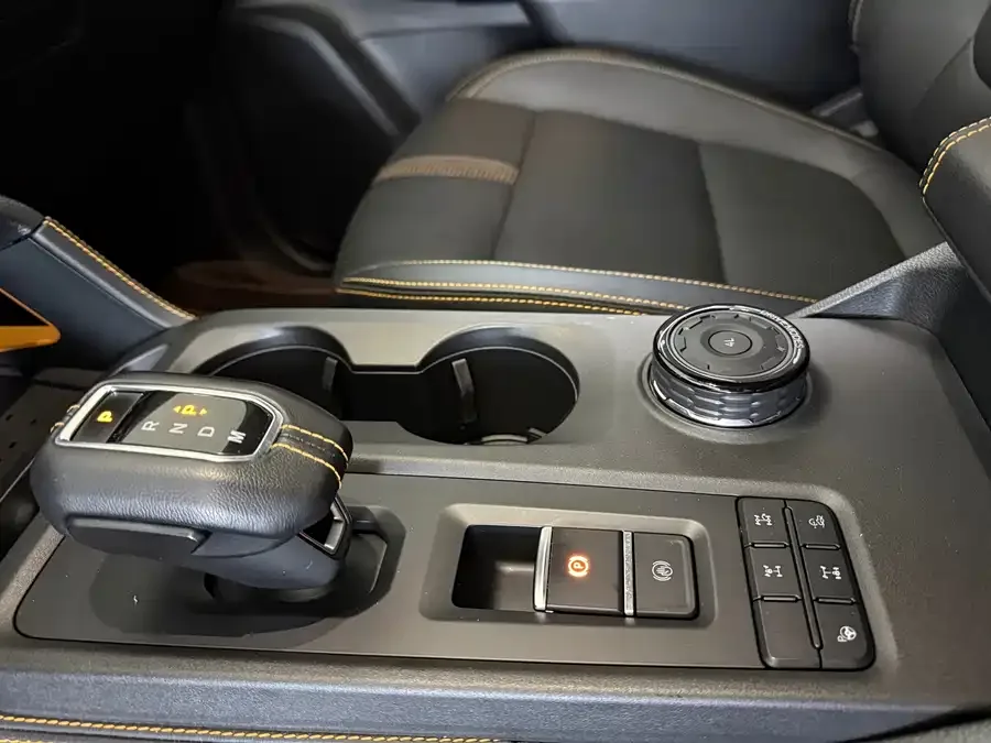 Ford Ranger Ranger 2023 Wild 4WD Automatic Gasoline 2024 — миниатюра 4