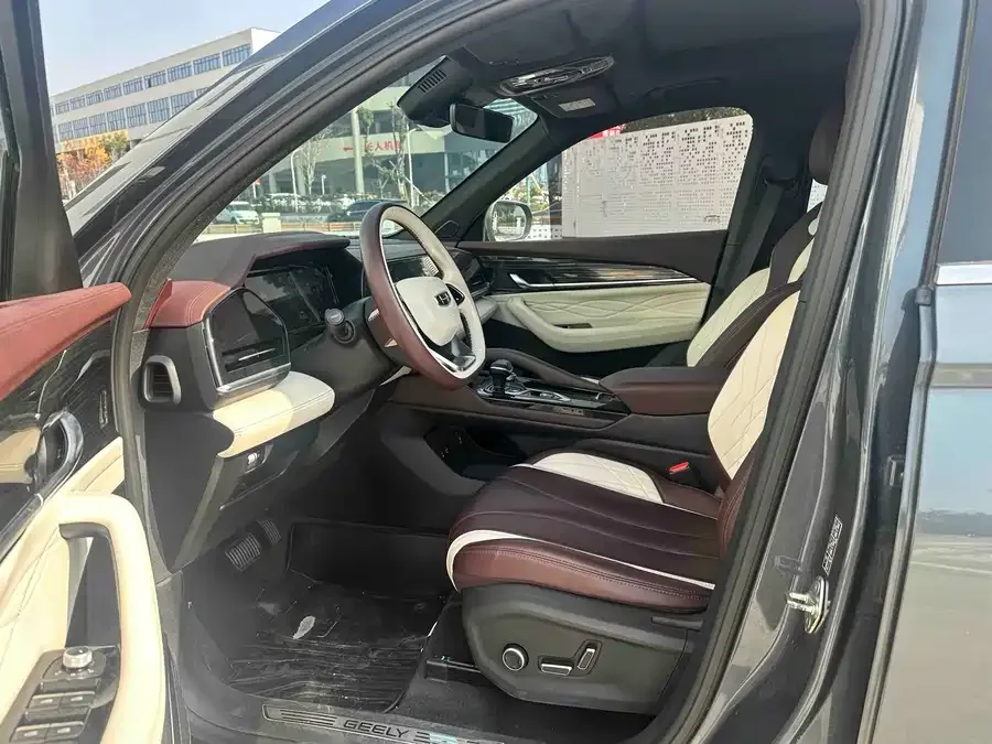 Geely Monjaro Xingyue L 2021 2.0TD DCT EVO 2WD Premium Edition 2023 — миниатюра 2