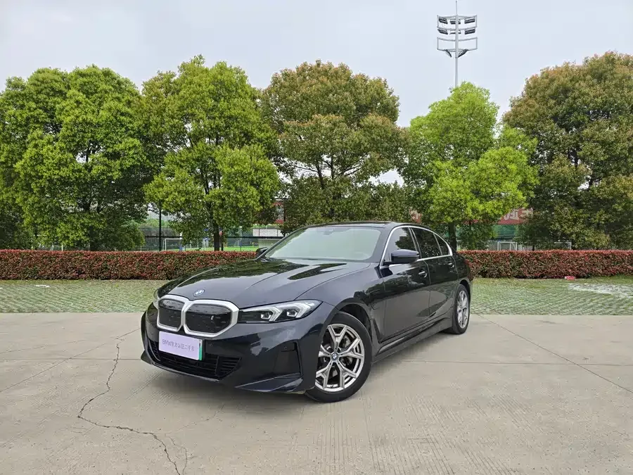 BMW i3 2022