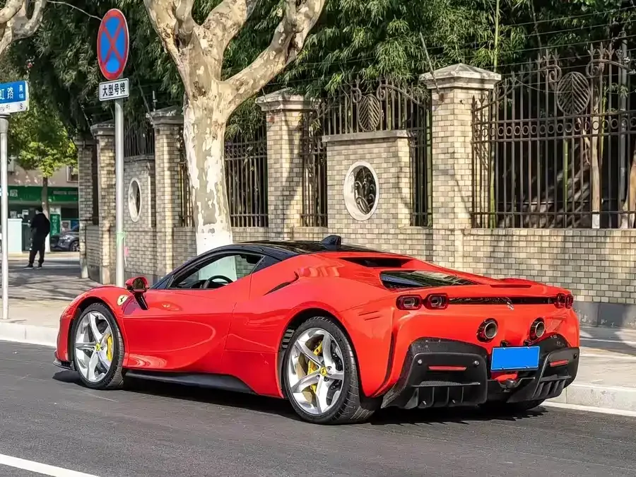 Ferrari SF90 Spider SF90 2020 3.9T V8 Stradale 2025 — миниатюра 4