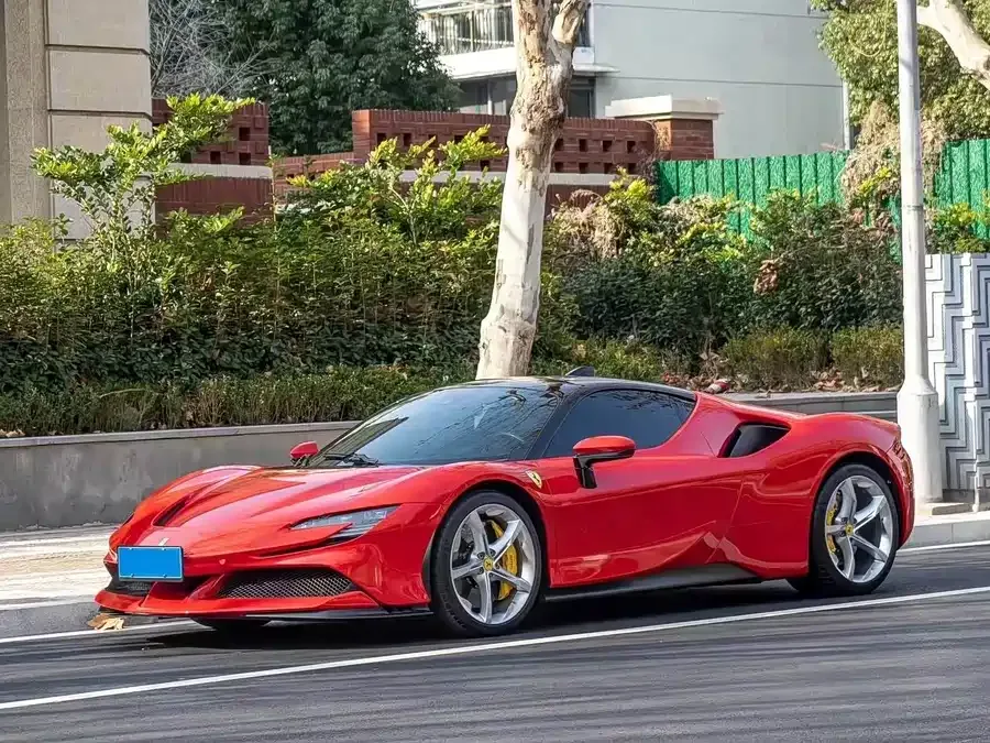 Ferrari SF90 Spider 2025