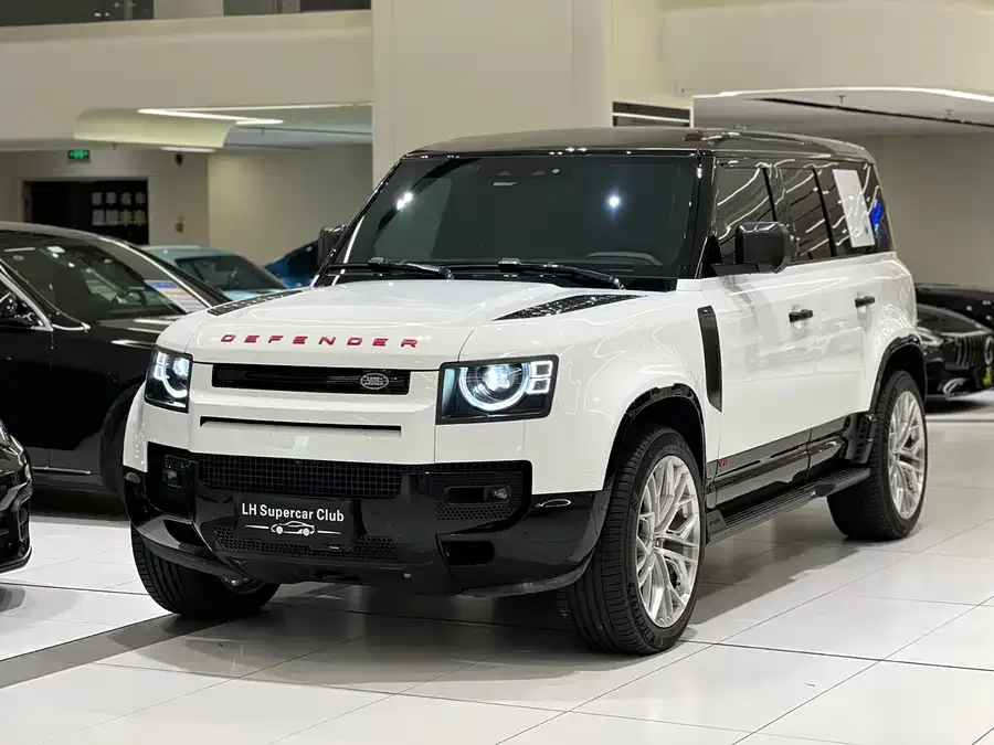 Land Rover guard 2024