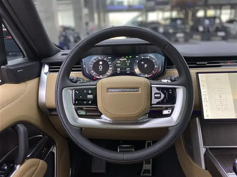 Land Rover Range Rover Range Rover 2025 3.0 L6 400PS Grand Edition 2025 — миниатюра 2