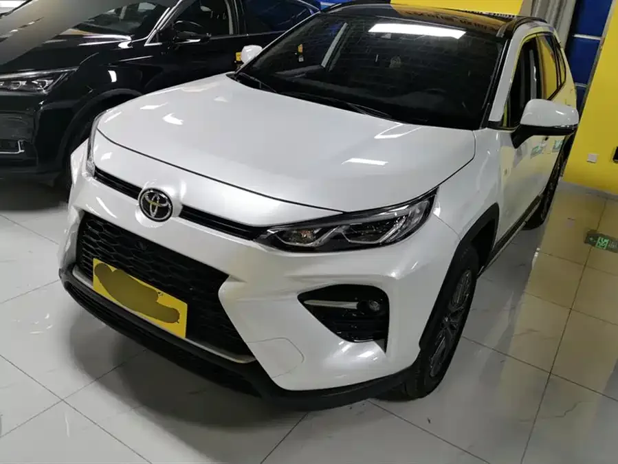 Toyota Wildlander Wildlander 2023 2.0L CVT 4WD Luxury PLUS Edition 2023 — фото 1, купить с доставкой в Москву